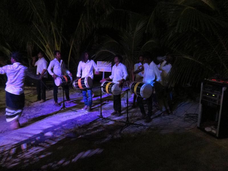 Sealavie Inn Ukulhas Island Exterior photo