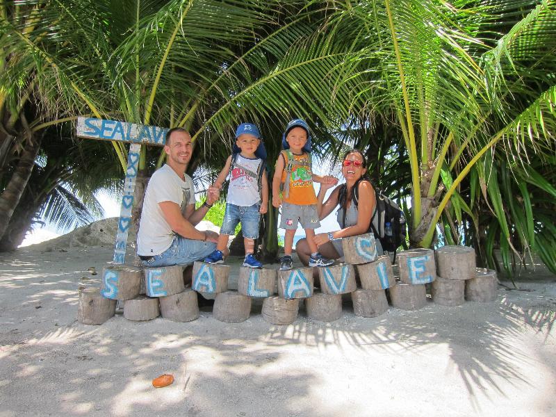 Sealavie Inn Ukulhas Island Exterior photo